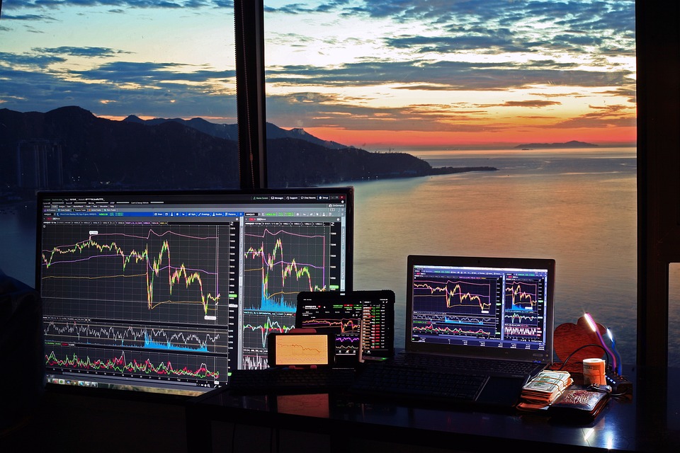 Revolutionizing Inventory Buying and selling: How AI is Altering the Recreation 6 Stock trading