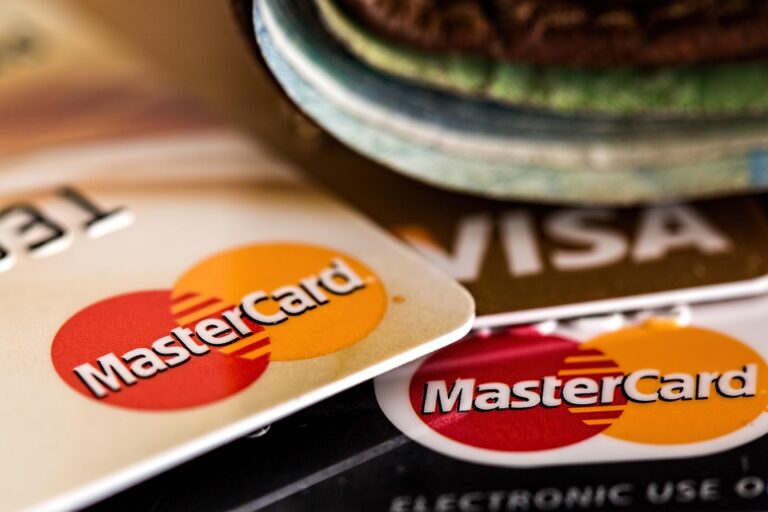 Moody’s Warns of Potential Risks as U.S. Banks’ Loans to Private Creditors Surge to $300 Billion: