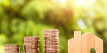 US Mortgage Rates Decline, Sparking Homebuilder Optimism:
