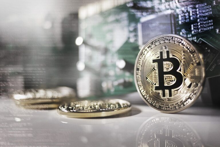 Bitcoin Surges: Experts Predict New All-Time Highs as Market Recovers